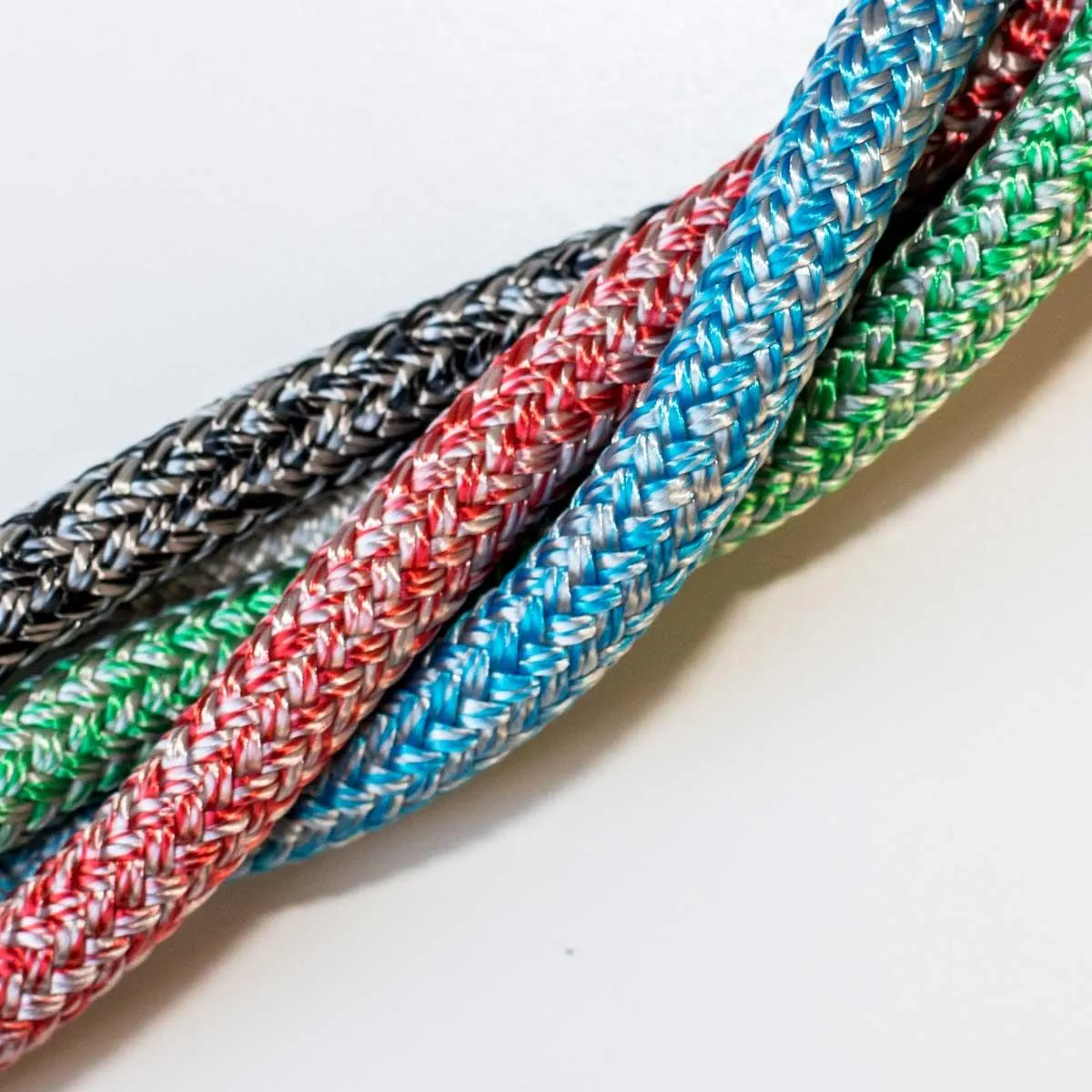 25m of 10mm Dyneema Cruise Rope with Soft Eye Splice